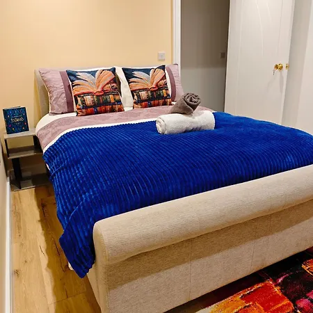 Ashwood Проживание в семье Голуэй