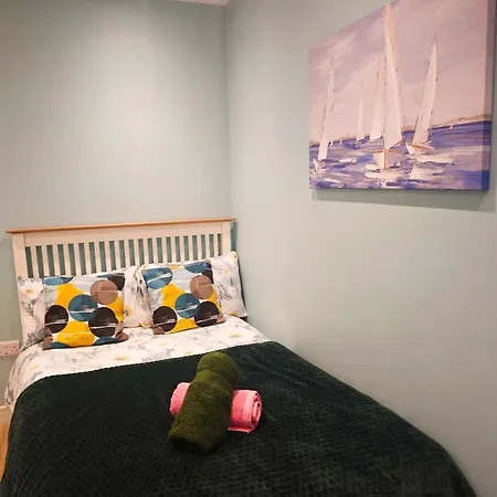 Проживание в семье Ashwood Голуэй